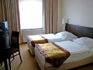 Herzog Otel Düsseldorf