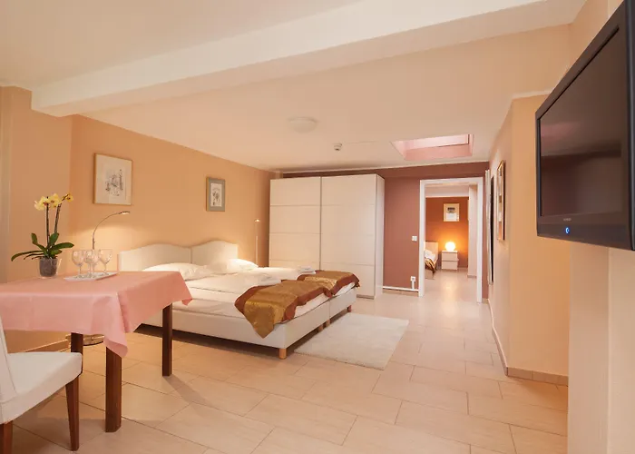 ヘルツォーク 3* デュッセルドルフ